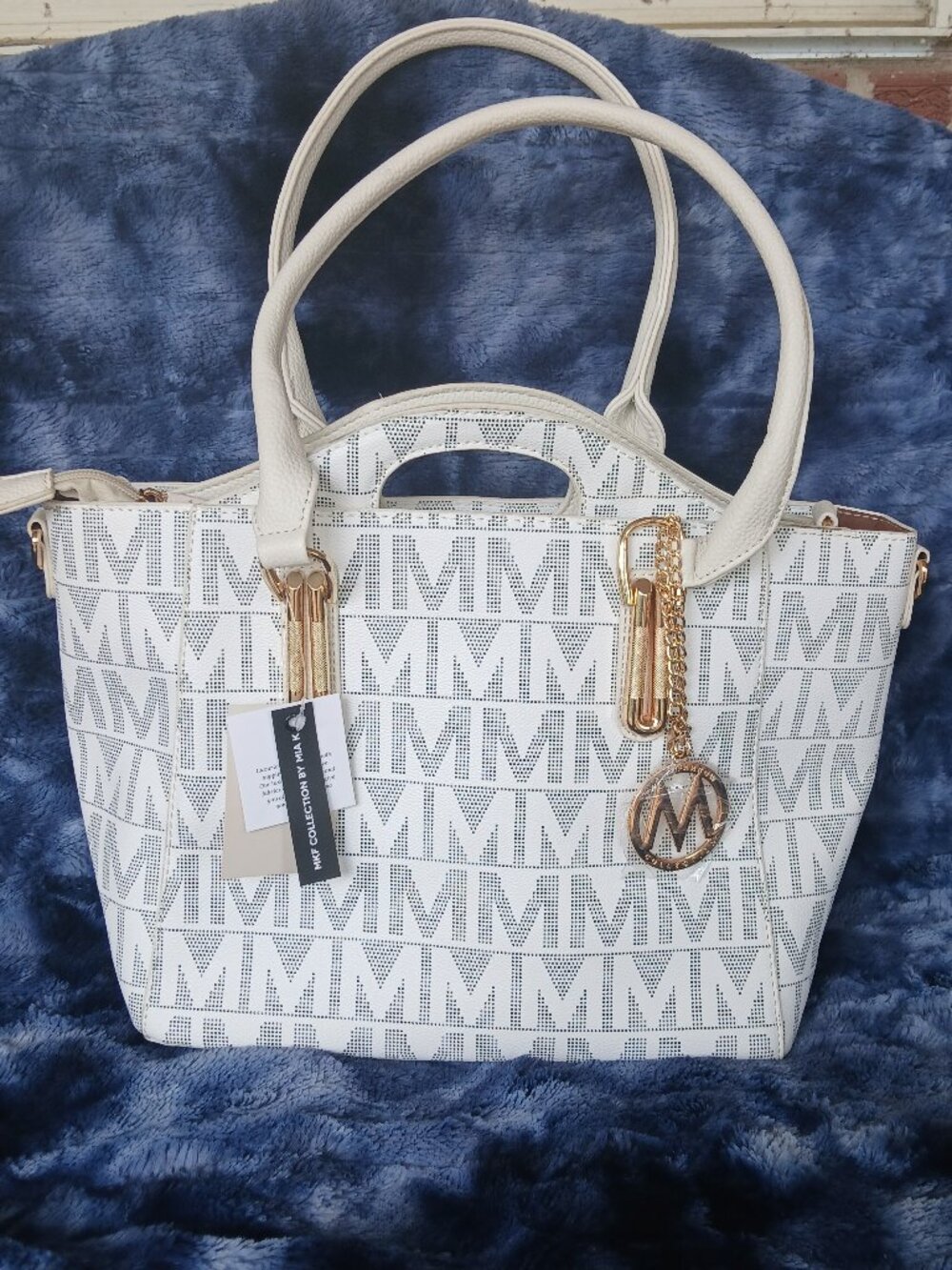 Mia K handbag